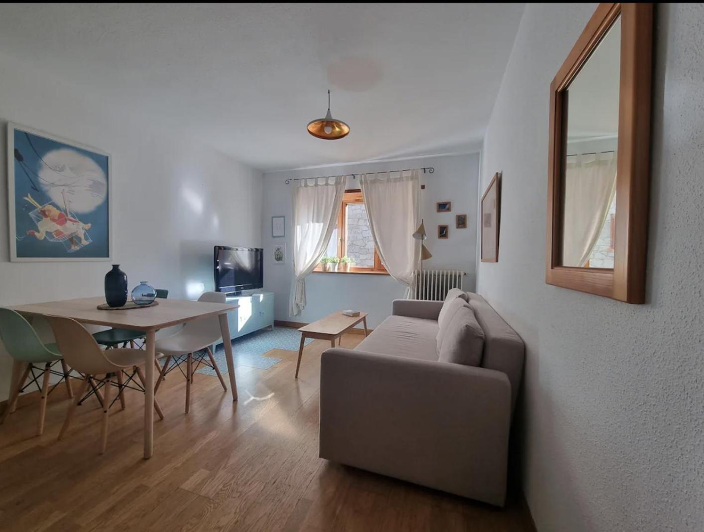 Check-In Casas El Rincon Διαμέρισμα Benasque Εξωτερικό φωτογραφία